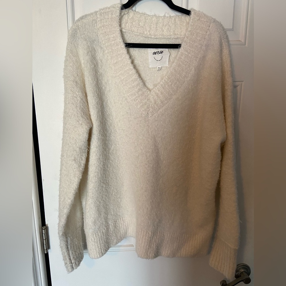 Aerie Cream V-Neck Sweater Cozy Knit